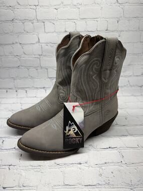 Durango Crush Women's Gray Shortie Western Boots with Decorative Stitching Sz 8